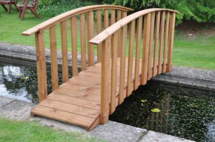 Palisade Garden Bridge